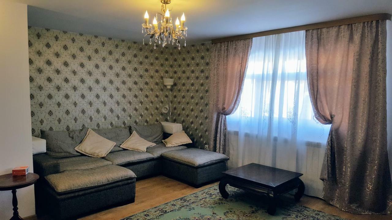 D&D Vila Iasi Exterior photo